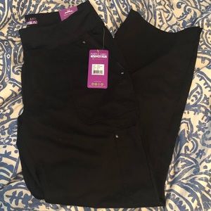 Healing Hands Purple Label Yoga Black Scrub Pants